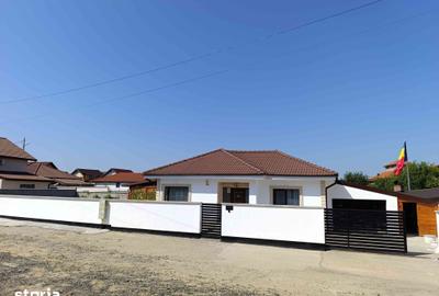 Casă cu 3 camere cu Teren 500 Mp în Recea - 3