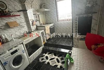 Apartament cu 3 camere semidecomandat, mobilat în Crângași