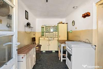 Casă cu 4 camere cu Teren 1679 Mp în Frumușeni - 10