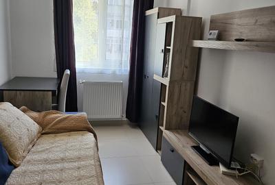 Garsonieră decomandată în Central - 5