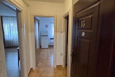 Garsonieră decomandată în Micro 2