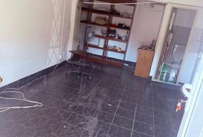 Spațiu comercial, de 27 mp, în Aurel Vlaicu