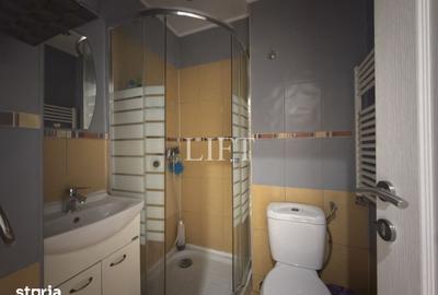Apartament cu 3 camere decomandat în Astra - 8