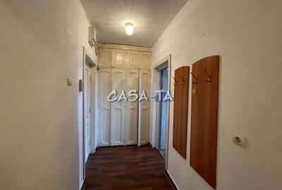 Garsonieră în Plopilor