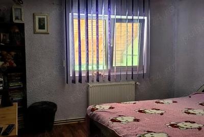 Casă cu Teren 800 Mp în Central