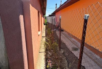 Casă cu 4 camere cu Teren 1100 Mp în Drăgănești de Vede
