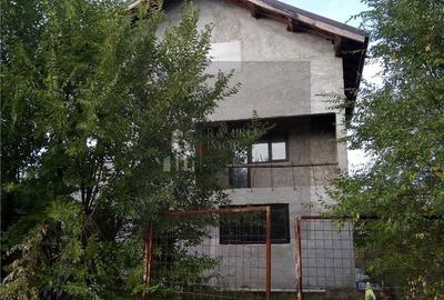 Casă cu 4 camere cu Teren 1886 Mp în Theodor Pallady - 1