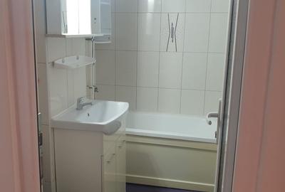 Apartament cu 2 camere în Școlilor