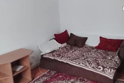 Apartament cu 2 camere decomandat în Simeria - 3
