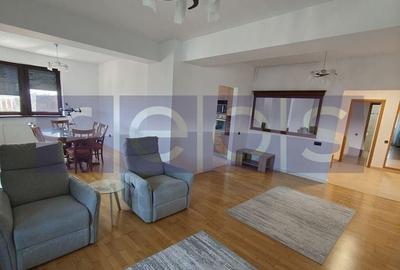 Apartament cu 3 camere decomandat, mobilat în Eminescu