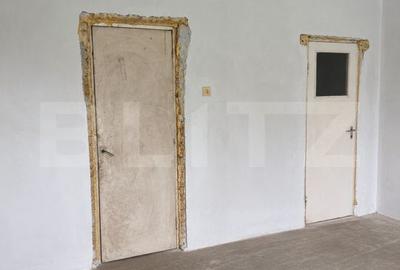 Casă cu 3 camere cu Teren 798 Mp în Crăciunești - 2