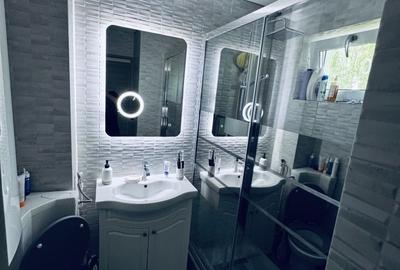 Apartament cu 3 camere decomandat în City Park Mall