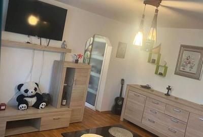 Apartament cu 2 camere în Piața