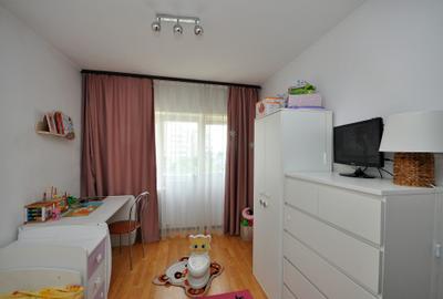 Apartament cu 3 camere decomandat în Titan - 8