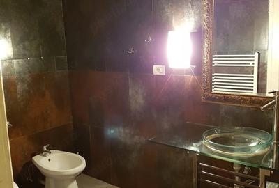 Apartament cu 5 camere decomandat în Central - 7
