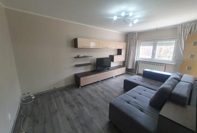 Apartament cu 2 camere decomandat, mobilat în Micro 16 - 1