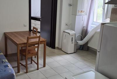 Apartament cu 2 camere semidecomandat în Unirii