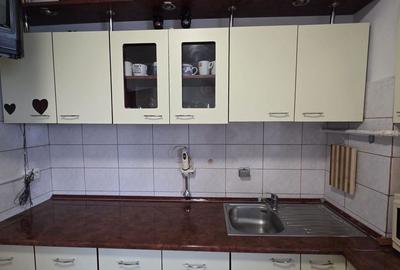 Apartament cu 4 camere decomandat în Central - 4