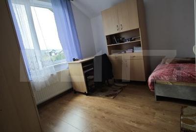 Casă cu 4 camere cu Teren 998 Mp în Central