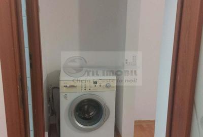 Apartament cu 3 camere semidecomandat, mobilat în Mircea cel Bătrân - 1