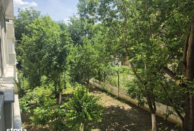 Apartament cu 2 camere decomandat în Colentina