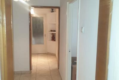 Apartament cu 4 camere decomandat în Tomis I - 3