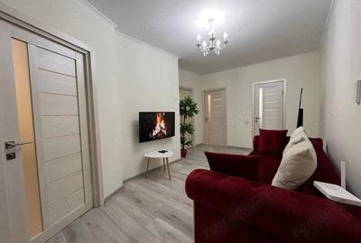 Apartament cu 2 camere decomandat în Băneasa