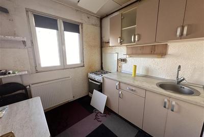 Apartament cu 2 camere decomandat, mobilat în Circumvalațiunii - 8