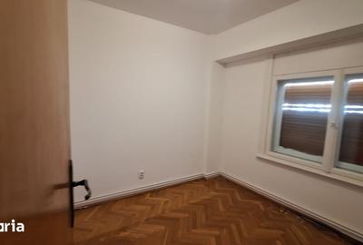 Apartament cu 4 camere în Olimpia-Stadion - 11
