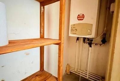Apartament cu 3 camere semidecomandat în Alexandru cel Bun
