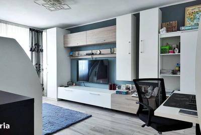 Apartament cu 2 camere decomandat în Sud
