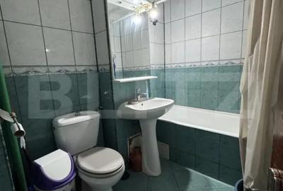 Apartament cu 4 camere decomandat în Rovine - 3