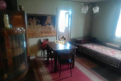 Apartament cu 2 camere semidecomandat, mobilat în Gheorgheni