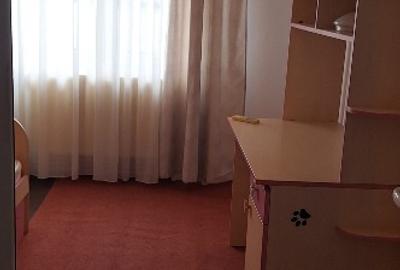 Apartament cu 3 camere decomandat în Nord-Vest
