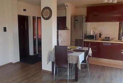 Apartament cu 2 camere decomandat în Central - 1
