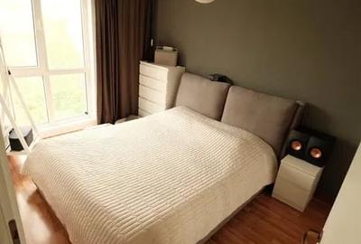 Apartament cu 2 camere semidecomandat, mobilat în Florești
