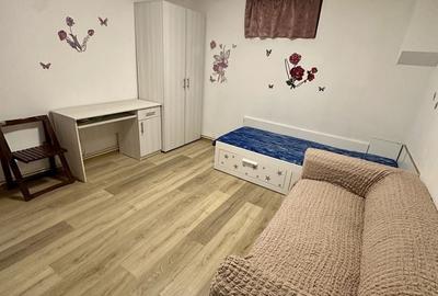 Casă cu 2 camere în Central