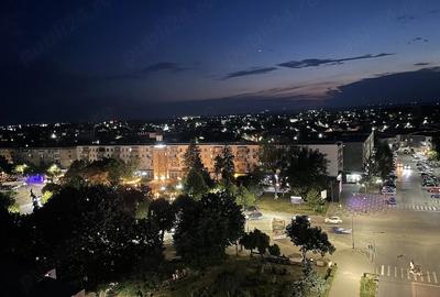 Apartament cu 2 camere decomandat în Ultracentral