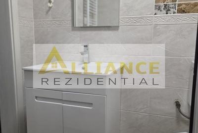 Garsonieră decomandată în Central