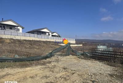 Teren de 2406 mp, în Bârnova - 2
