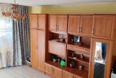 Apartament cu 2 camere decomandat în Rahova