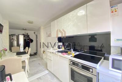 Apartament cu 3 camere decomandat în Gruia