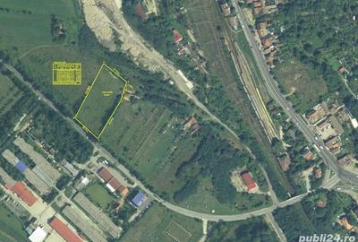 Teren de 7300 mp, în Central