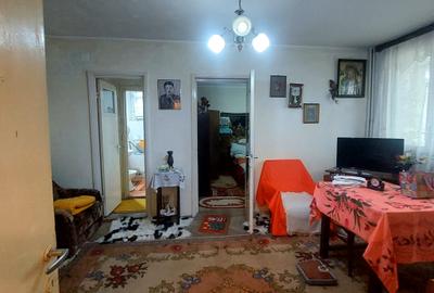 Apartament cu 2 camere semidecomandat în Țiglina 1