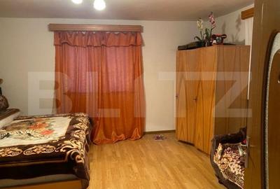 Casă cu 5 camere cu Teren 1700 Mp în Horodnic - 2