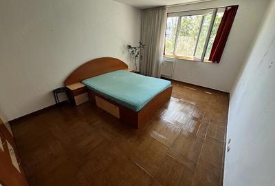 Apartament cu 2 camere semidecomandat, mobilat în Ozana