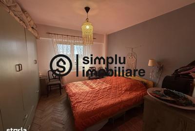 Apartament cu 3 camere decomandat în Sărari - 1