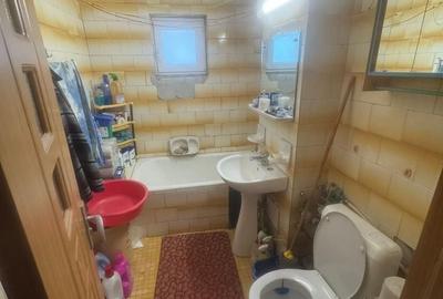 Apartament cu 3 camere decomandat în Inel I
