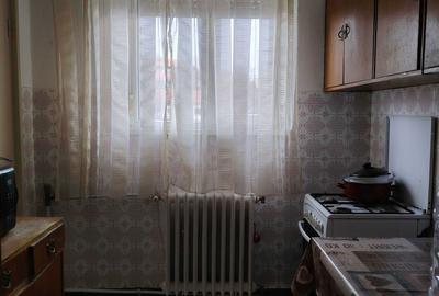 Apartament cu 3 camere decomandat în Central - 3