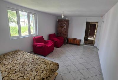 Casă cu 4 camere în Florești - 2